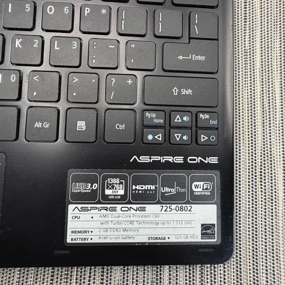 Acer Aspire One 725-0802 11.6